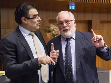 Arias Cañete en un acto en Luxemburgo Arias Cañete en un acto en Luxemburgo
