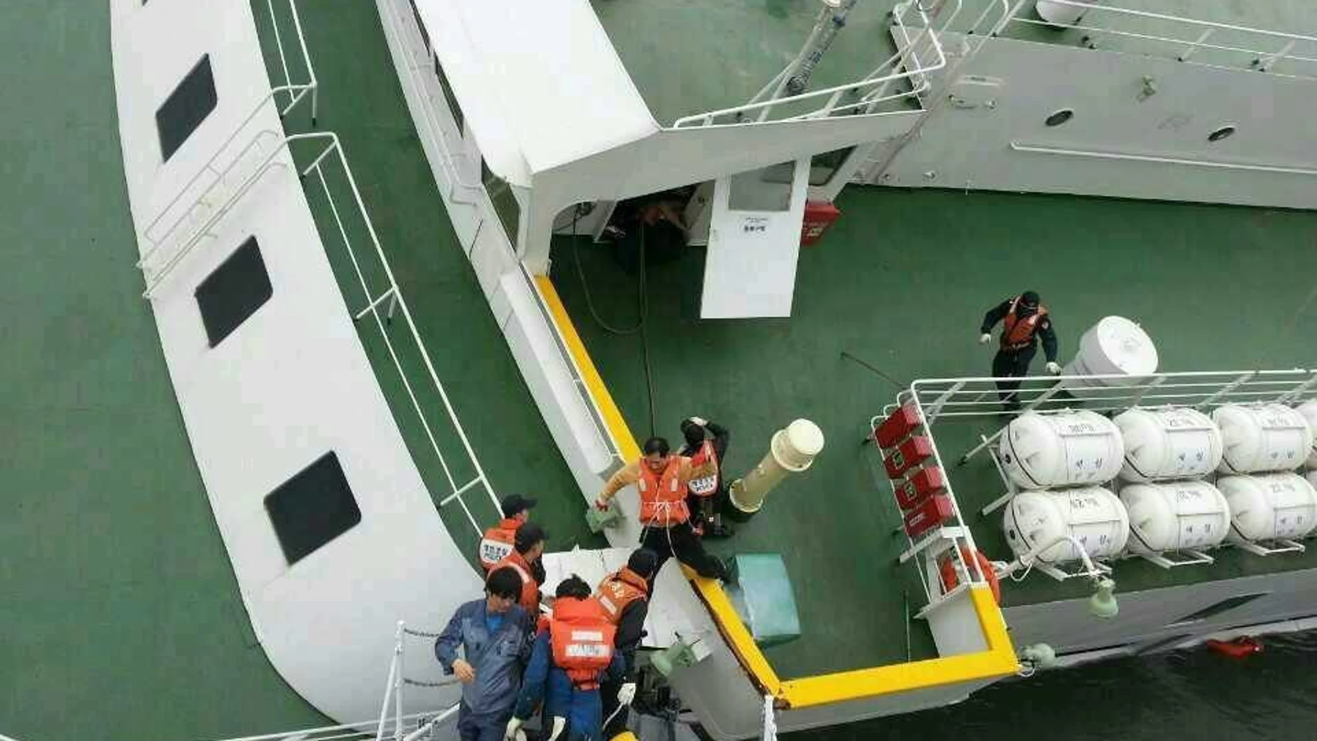 Ayudan al capitán del Sewol Ayudan al capitán del Sewol
