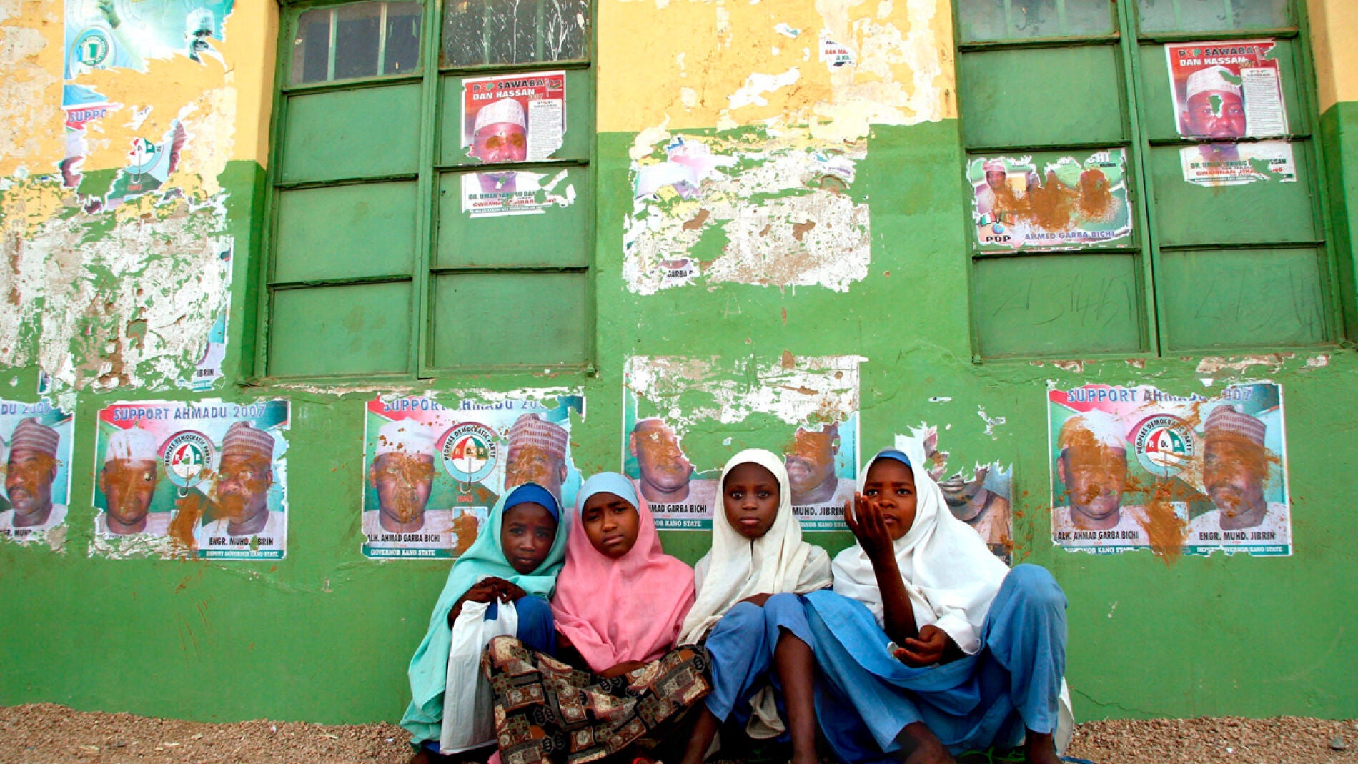 Ni&ntilde;as en una escuela de Nigeria