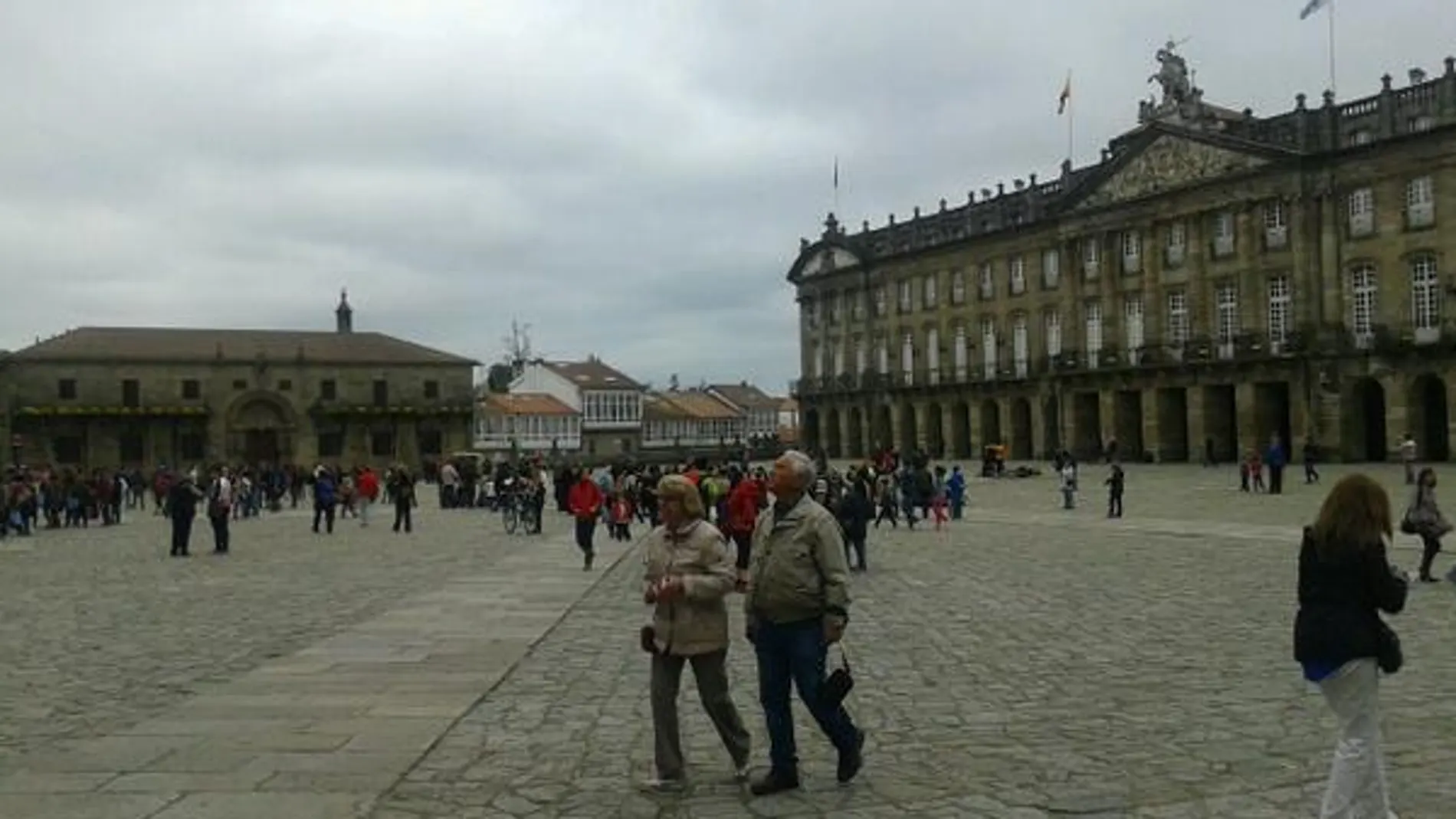 Cielo nublado en Santiago de Compostela Cielo nublado en Santiago de Compostela