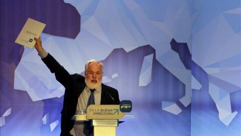 Arias Ca&ntilde;ete presenta su programa electoral europeo
