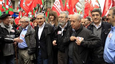 CCOO y UGT piden empleo estable y subida salarial al 
