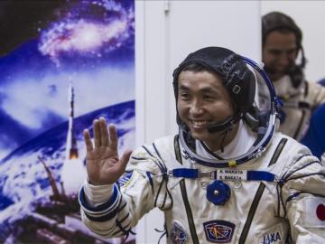 El astronauta, en la Estación Espacial