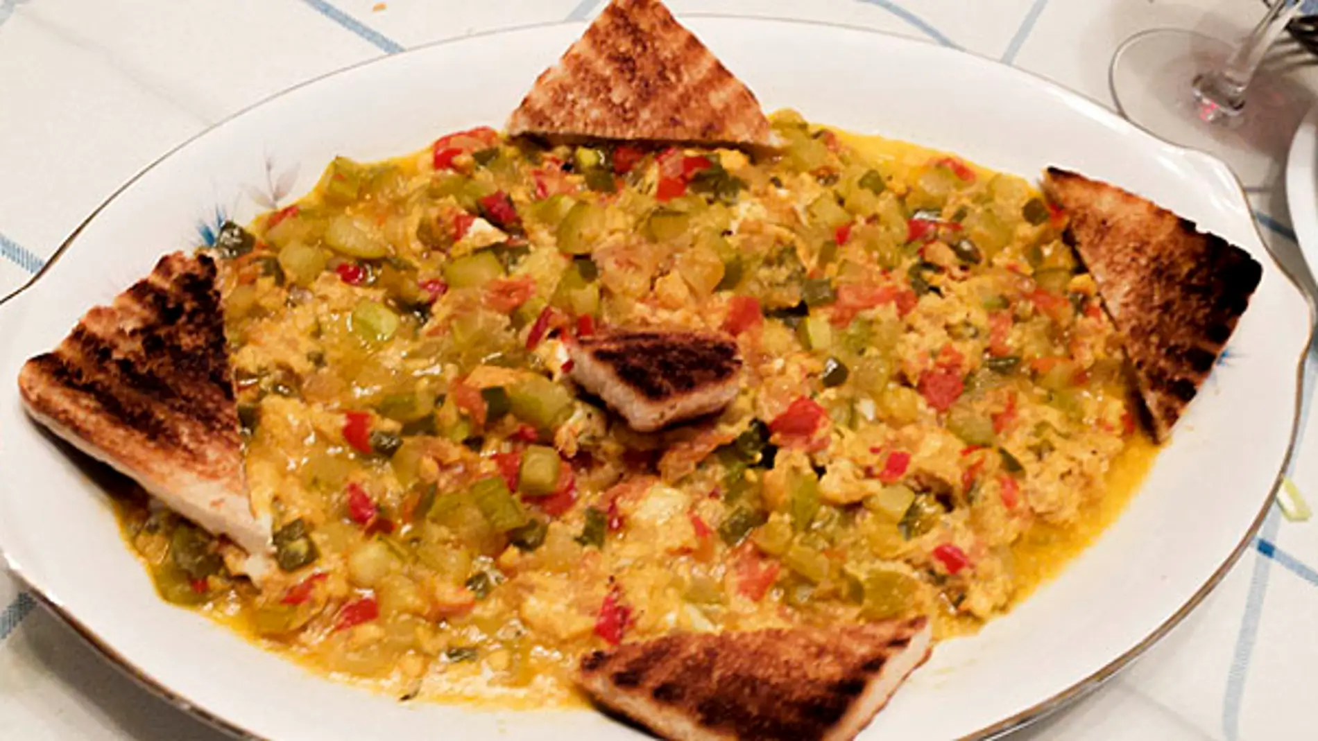 El pisto bilbaíno es uno de los platos más típicos del día a día de la cocina vasca
