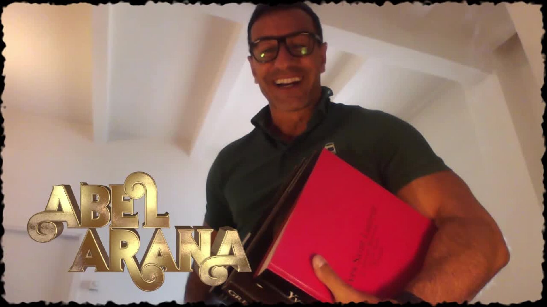 Abel Arana nos trae un Me Resbala de cuento