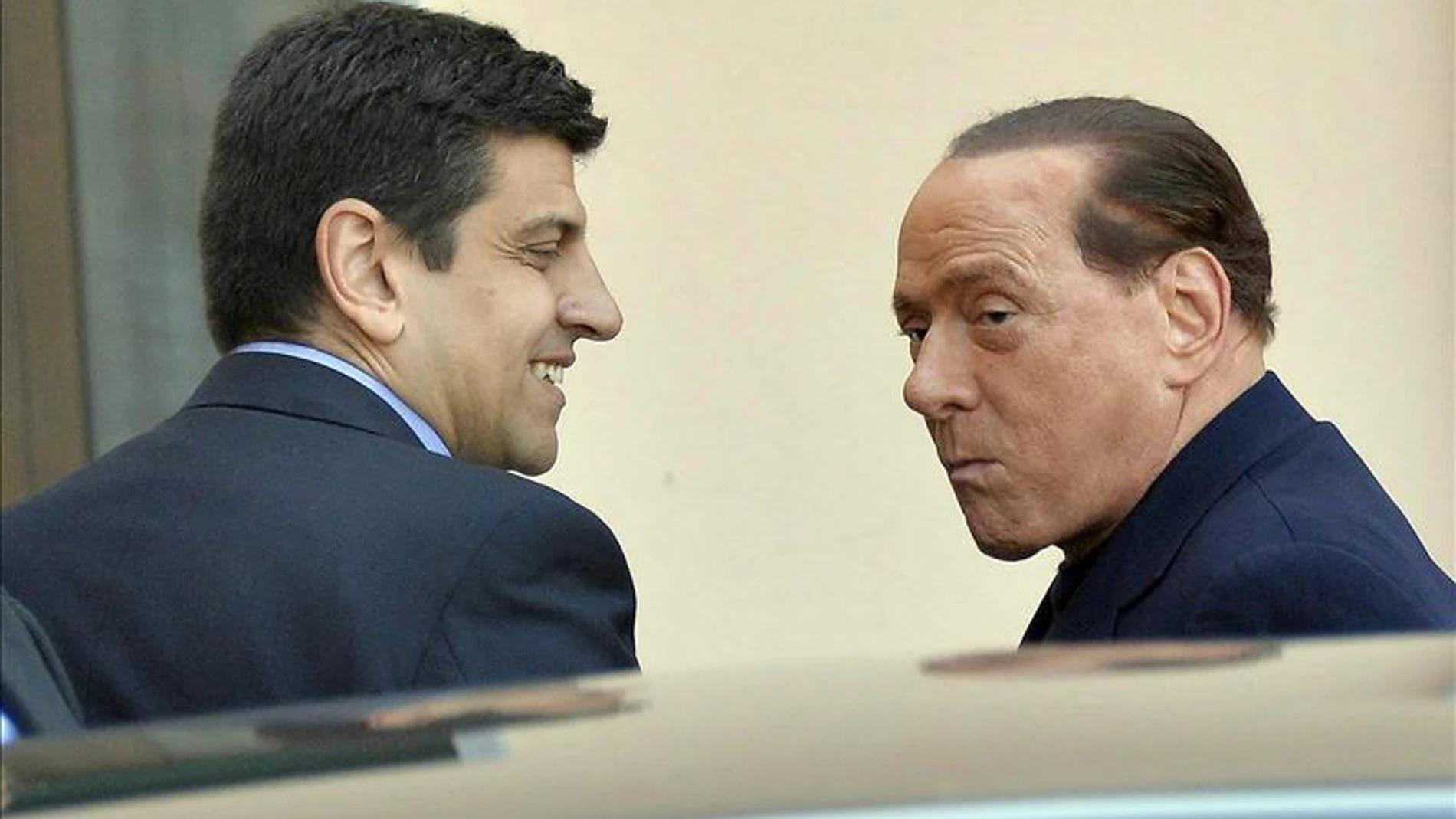 Berlusconi realizará trabajos sociales para eludir la cárcel Berlusconi realizará trabajos sociales para eludir la cárcel