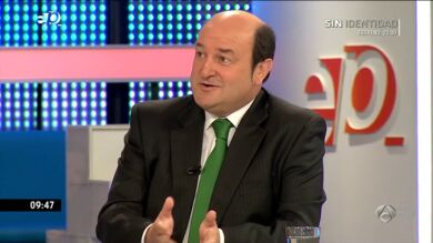 Andoni Ortuzar: 