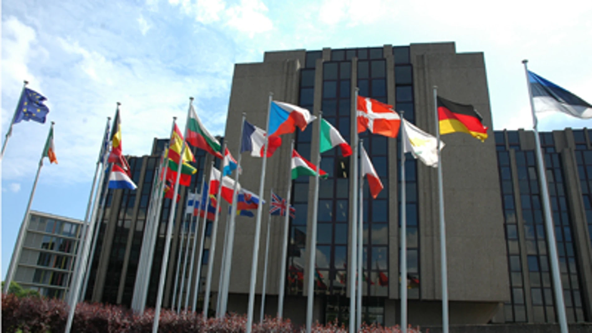 Tribunal de Justicia de la Unión Europea Tribunal de Justicia de la Unión Europea