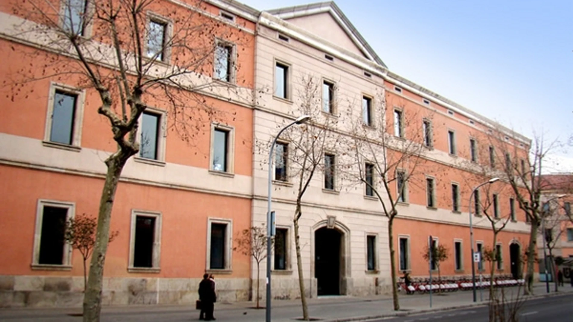 Universidad Pompeu Fabra Universidad Pompeu Fabra