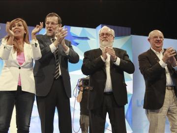 Mariano Rajoy, junto a Alicia Sánchez-Camacho y Miquel Árias Cañete