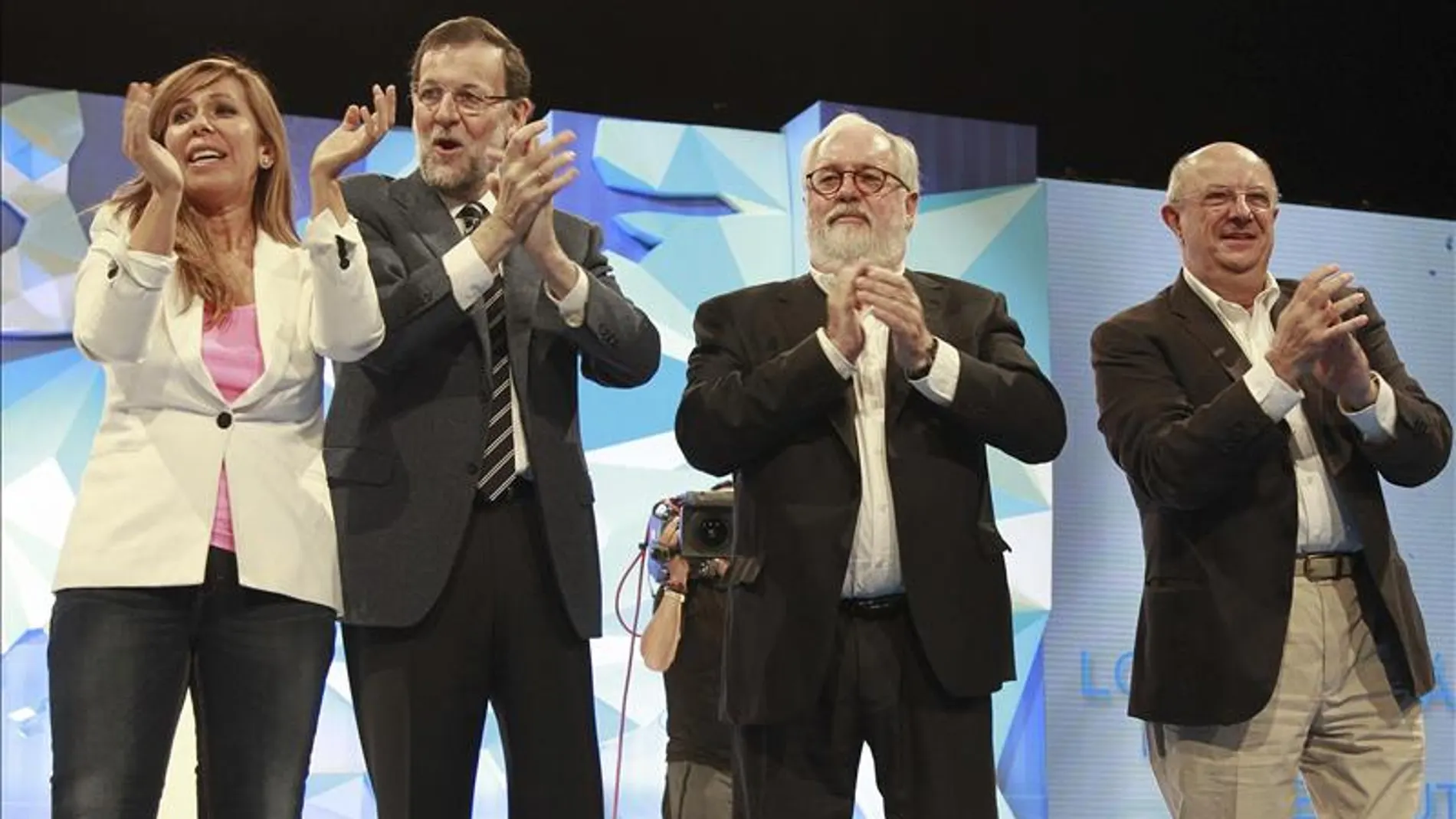 Mariano Rajoy, junto a Alicia Sánchez-Camacho y Miquel Árias Cañete