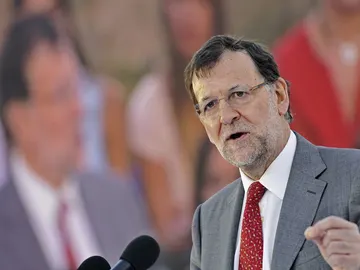 Mariano Rajoy, en un mitín en Sevilla Mariano Rajoy, en un mitín en Sevilla