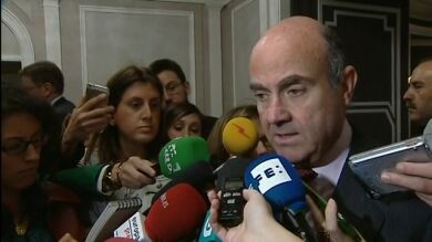 De Guindos prevé que la economía española crecerá al menos 0,4% en el segundo trimestre