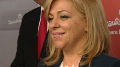 El batacazo del PSOE remueve las aguas del partido