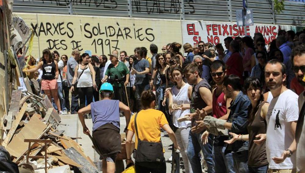 Reconstrucción del edificio okupa 'Can Vies'