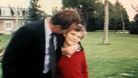 El Rey con su hijo El Rey con su hijo