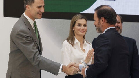 El Pr&iacute;ncipe de Asturias y su esposa Letizia