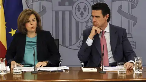 Soraya Sáenz de Santamaría, junto a José Manuel Soria Soraya Sáenz de Santamaría, junto a José Manuel Soria