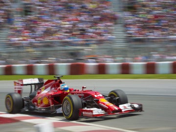 Alonso rueda en Montreal con el F14 T