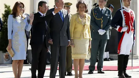 El Rey recibe al presidente de Mexico. El Rey recibe al presidente de Mexico.