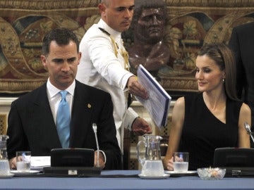 Los Príncipes de Asturias en un acto oficial