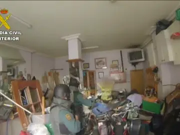 00151 00151