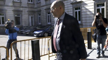 El juez Elpidio José Silva sale del Tribunal Superior de Justicia de Madrid