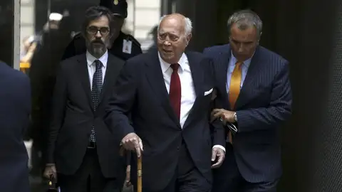 El extesorero del PP Álvaro Lapuerta, a su salida de la Audiencia Nacional El extesorero del PP Álvaro Lapuerta, a su salida de la Audiencia Nacional