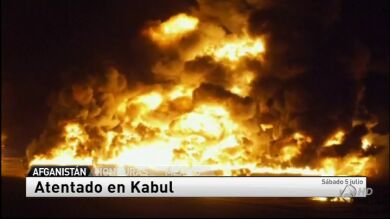 Arden 400 tanques de combustible en Kabul en un atentado de los talibanes