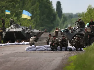 Soldados ucranianos en Slaviansk Soldados ucranianos en Slaviansk