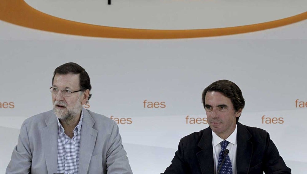 Mariano Rajoy y José María Aznar en el Campus FAES