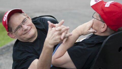 Donnie y Ronnie, los gemelos siameses m&aacute;s longevos del mundo 