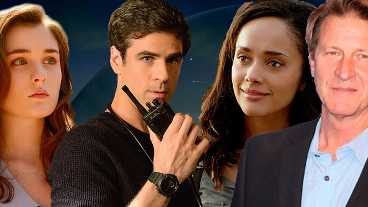 Eddie Cahill, Karla Crome, Grace Victoria y Brett Cullen