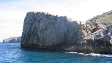 Muere un submarinista y otro resulta herido en una cueva de la costa de Girona