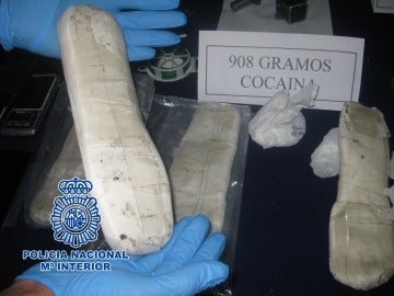 Cocaína oculta en plantillas de zapatos Cocaína oculta en plantillas de zapatos
