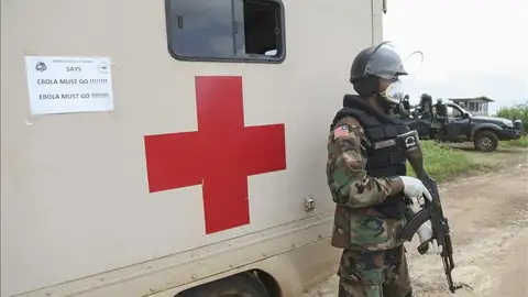 Un policía militar liberiano Un policía militar liberiano