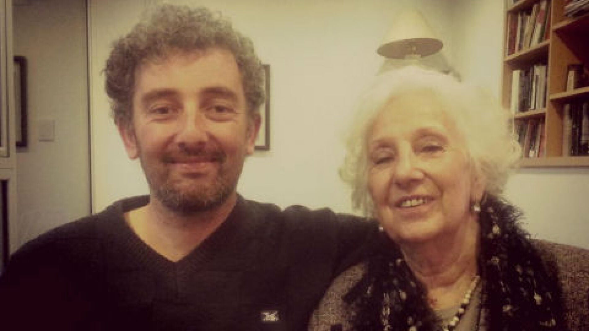 Nieto y abuela se reencuentran despu&eacute;s de 30 a&ntilde;os