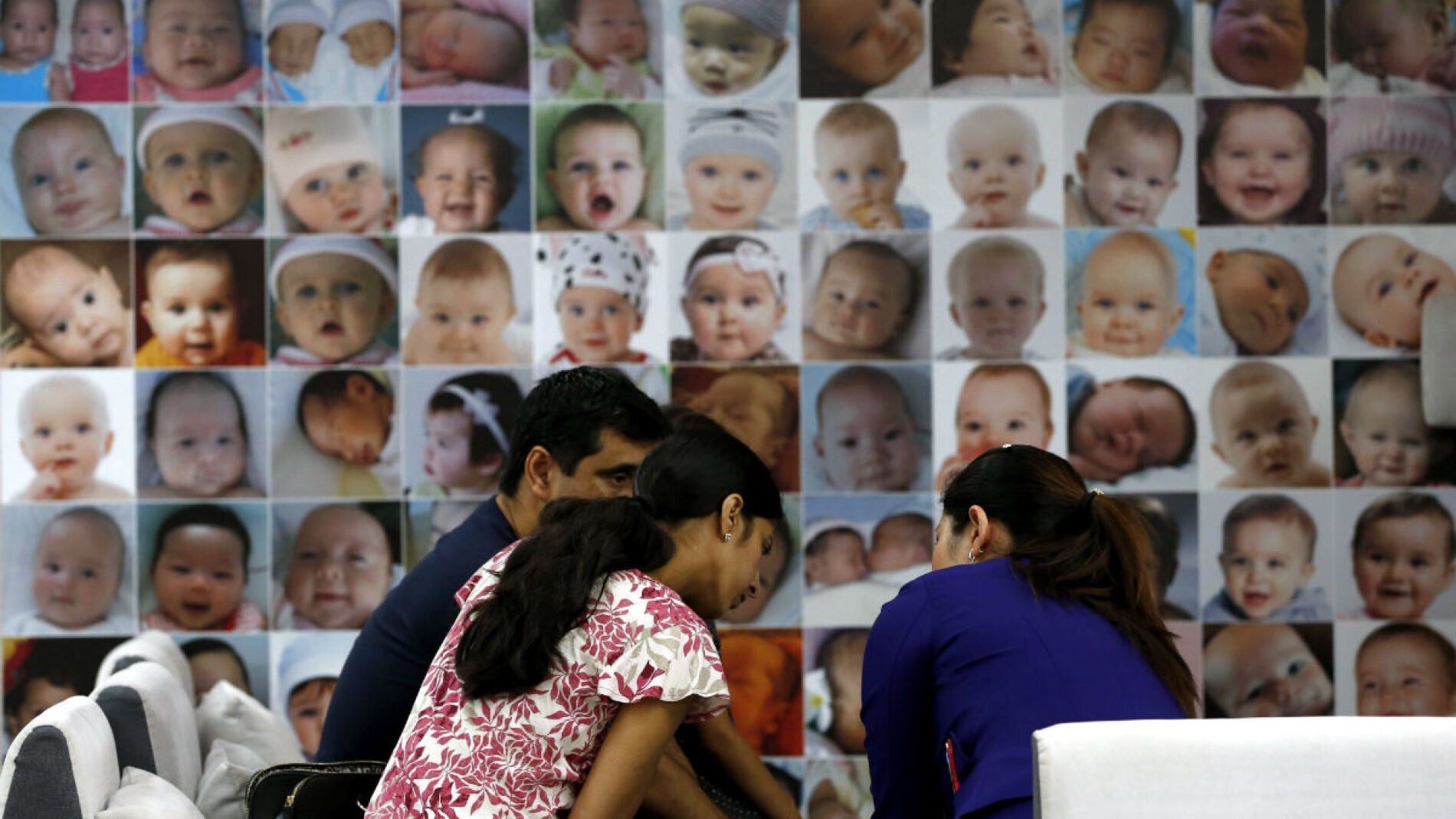 Pol&eacute;mica por el caso de los vientres de alquiler