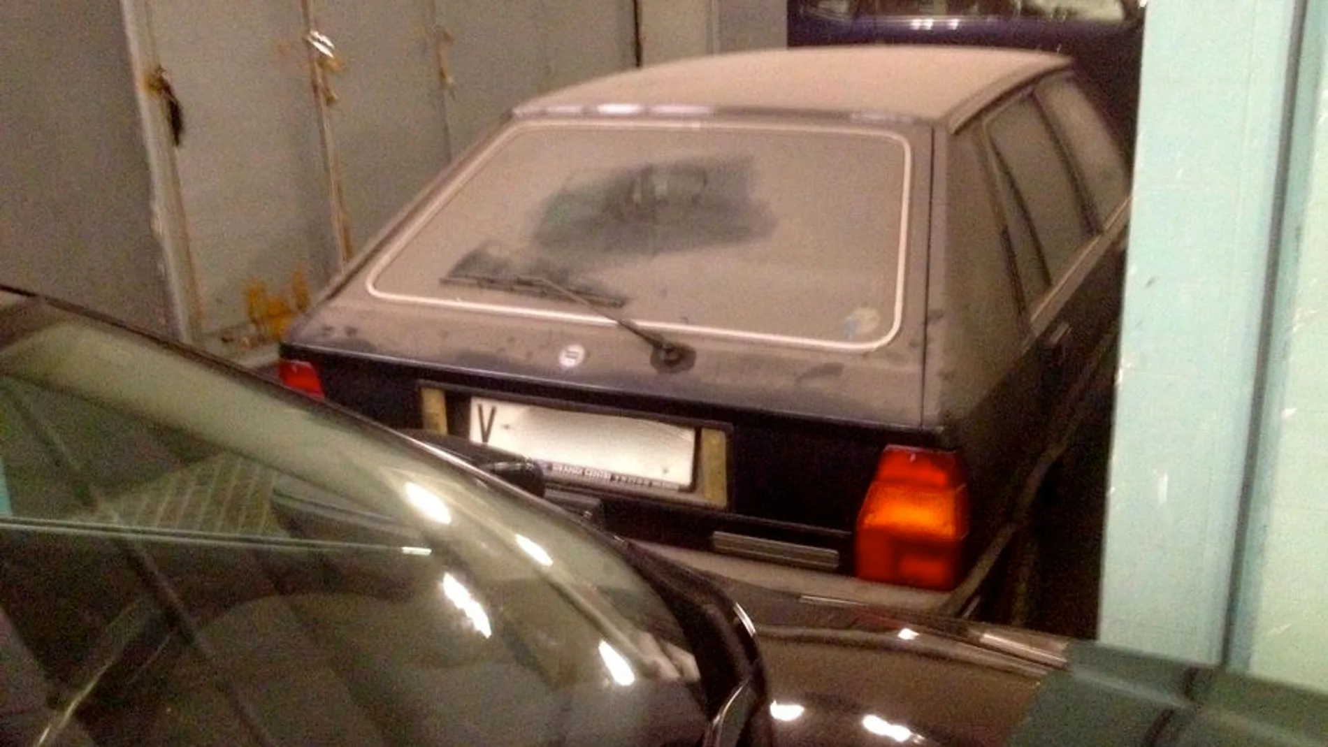 El coche de la alcaldesa Rita Barbera El coche de la alcaldesa Rita Barbera