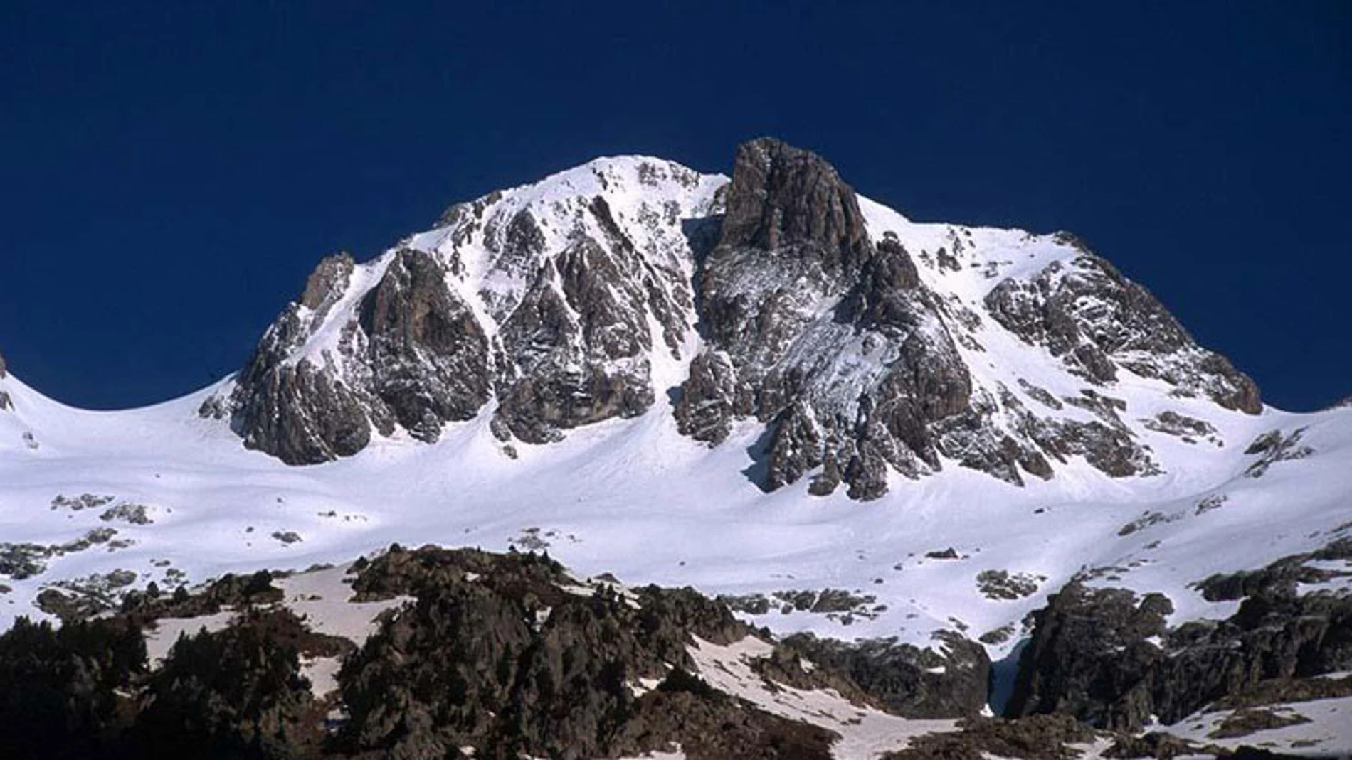 Pico del Garmo Negro Pico del Garmo Negro