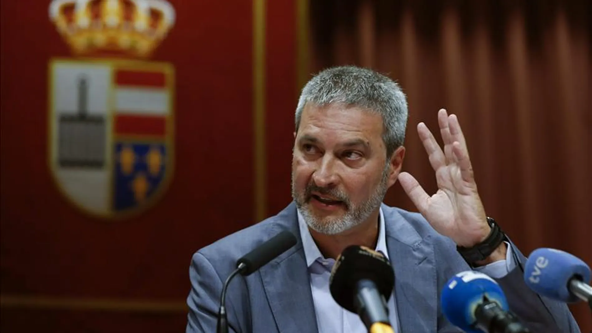 Bosch, presidente de la Sociedad Civil Catalana Bosch, presidente de la Sociedad Civil Catalana