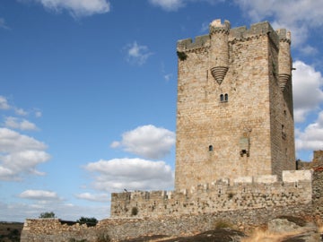 Castillo de San Felices de los Gallegos, en Salamanca