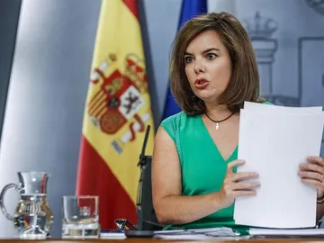 Soraya Sáenz de Santamaría en rueda de prensa. Soraya Sáenz de Santamaría en rueda de prensa.