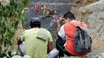 Labores de rescates a los mineros que han quedado atrapados en una mina en Nicaragua
