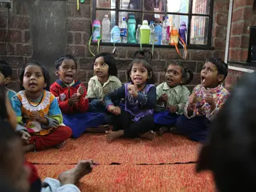 Niños en un colegio de la India Niños en un colegio de la India