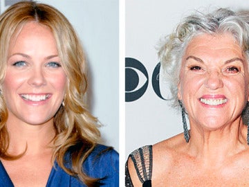 Andrea Anders y Tyne Daly