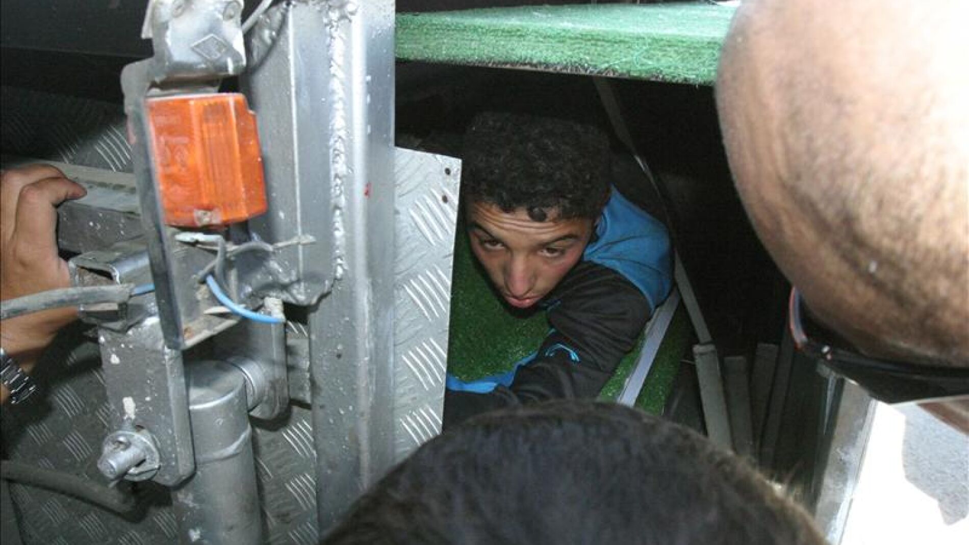 Inmigrantes interceptados en Ceuta