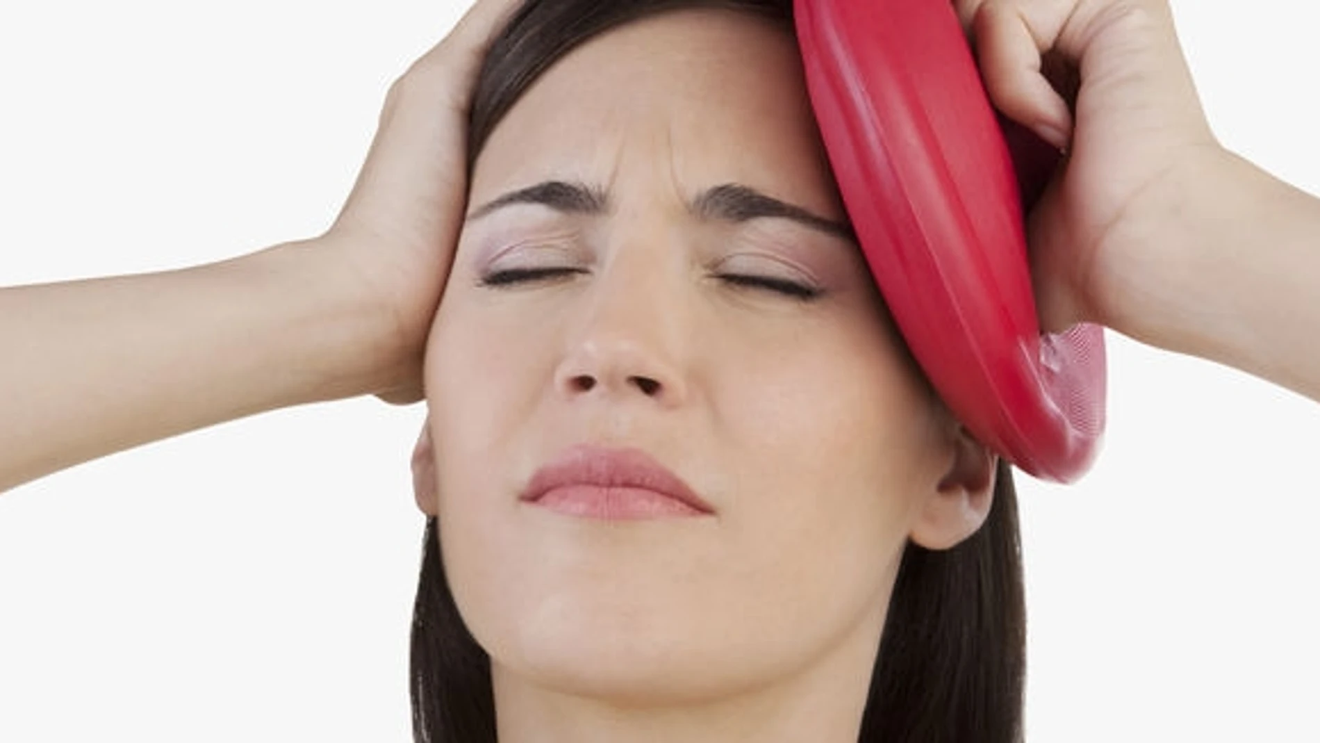 La falta de diagnóstico y la automedicación pueden cronificar la migraña. La falta de diagnóstico y la automedicación pueden cronificar la migraña.