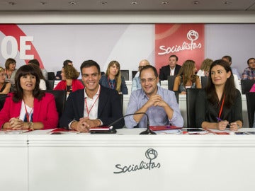 Sánchez, con Luena, Navarro y Montón