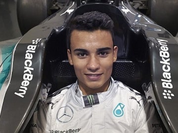 Pascal Wehrlein, dentro de un Mercedes